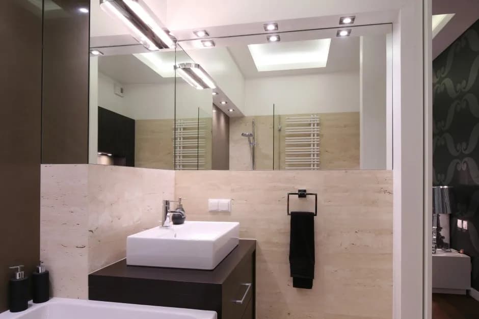 Remont łazienki co na ściany: uniknij najczęstszych błędów i kosztów