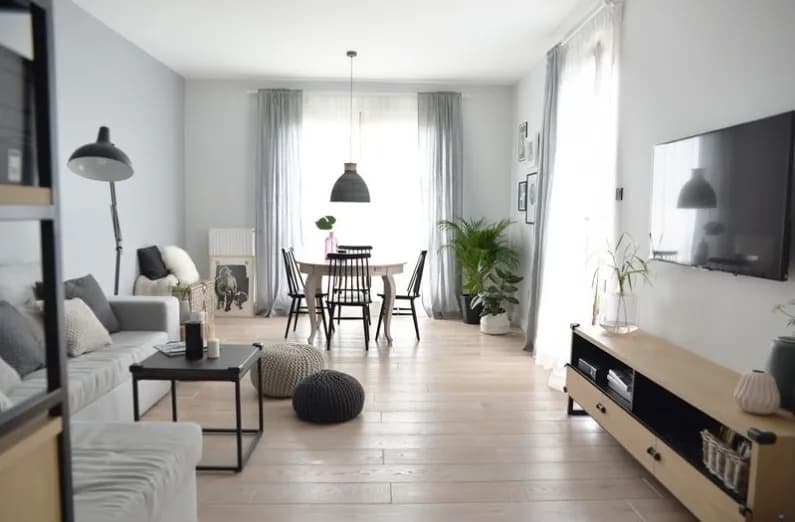 Jak urządzić salon prostokątny? Praktyczne porady i inspiracje do małych i dużych przestrzeni